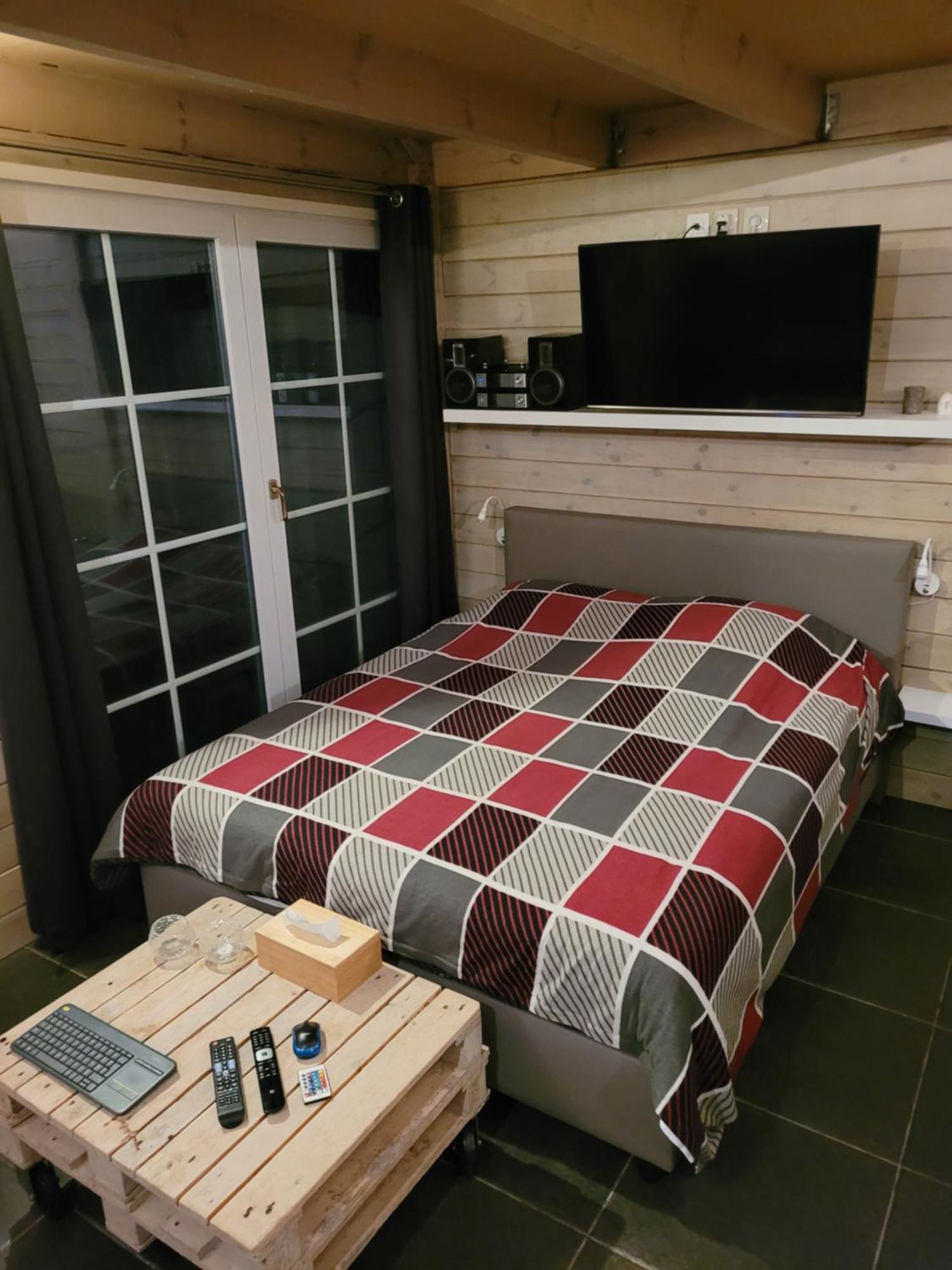 B&B Jo - Li Diepenbeek Esterno foto